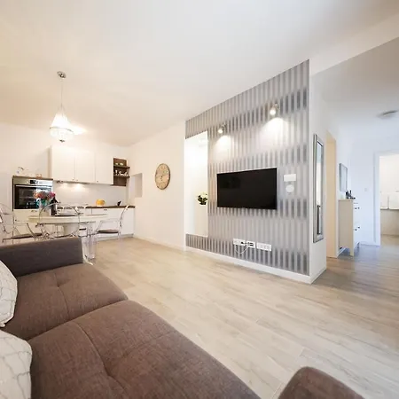 Pavle's Apartament