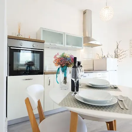 Apartament Pavle's
