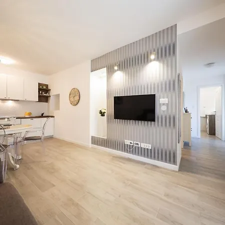 Apartament Pavle's *
