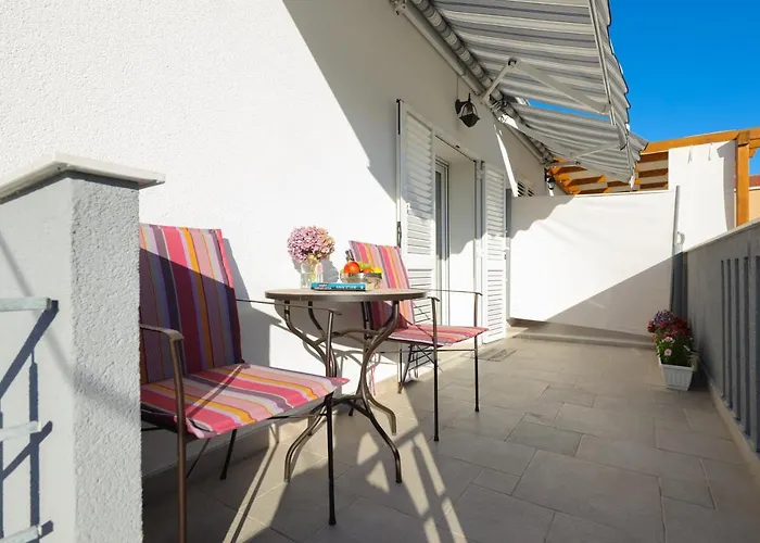 파블레스 아파트먼트 아파트