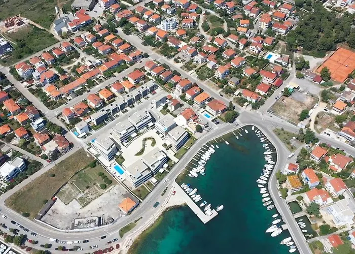 파블레스 아파트먼트