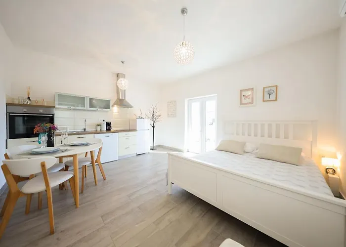 파블레스 아파트먼트