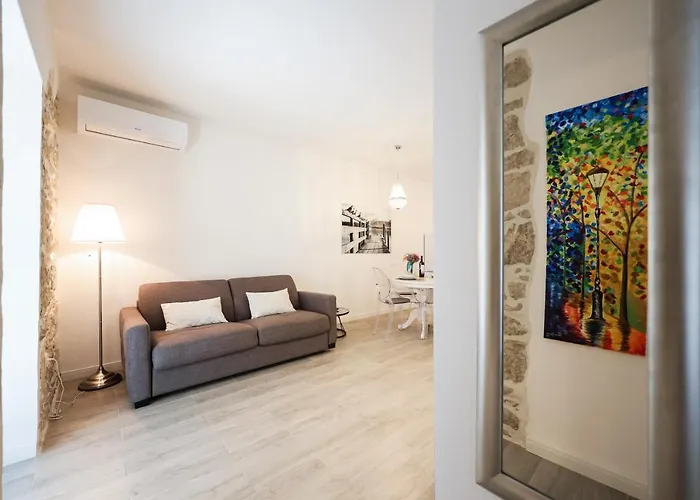 Pavle's Apartament *