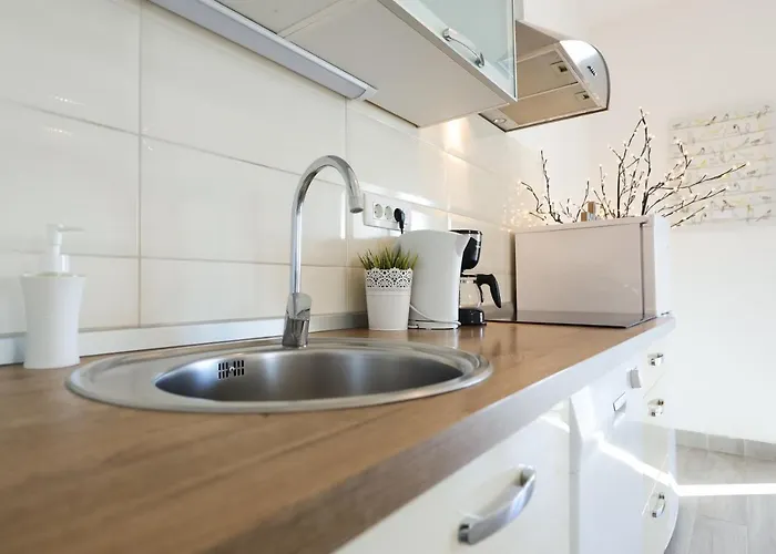 파블레스 아파트먼트 *